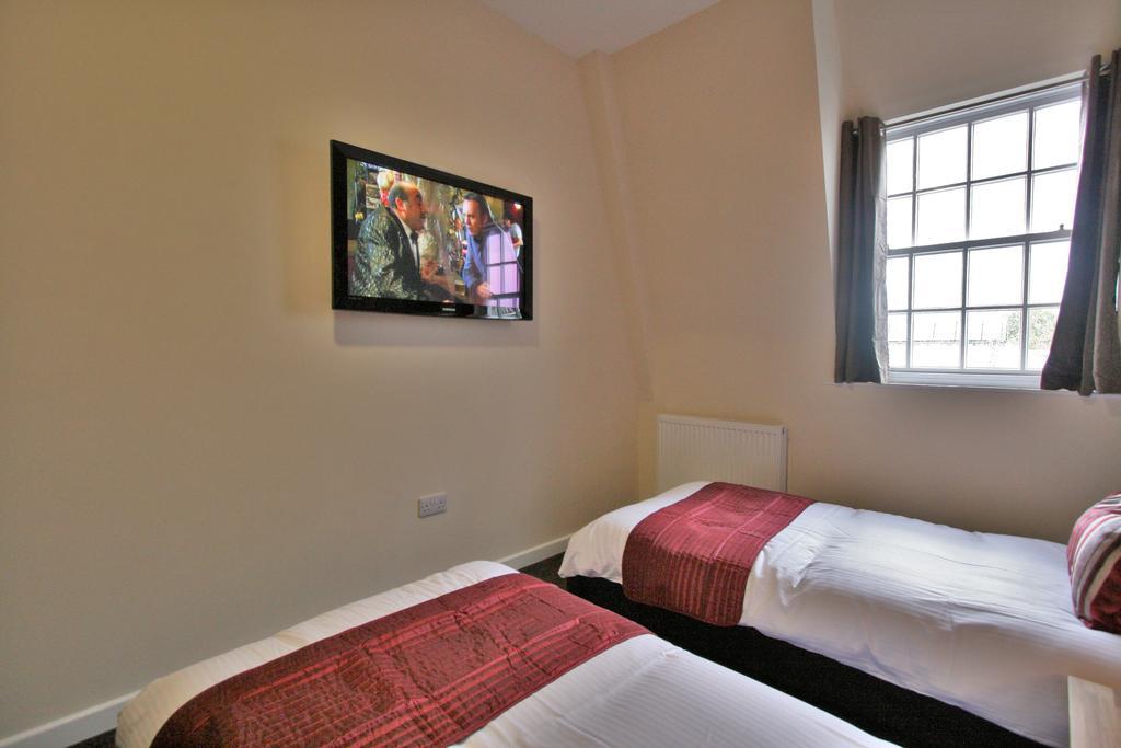 Central Hotel Gloucester By Roomsbooked Oda fotoğraf